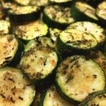 Einfache geröstete Zucchini
