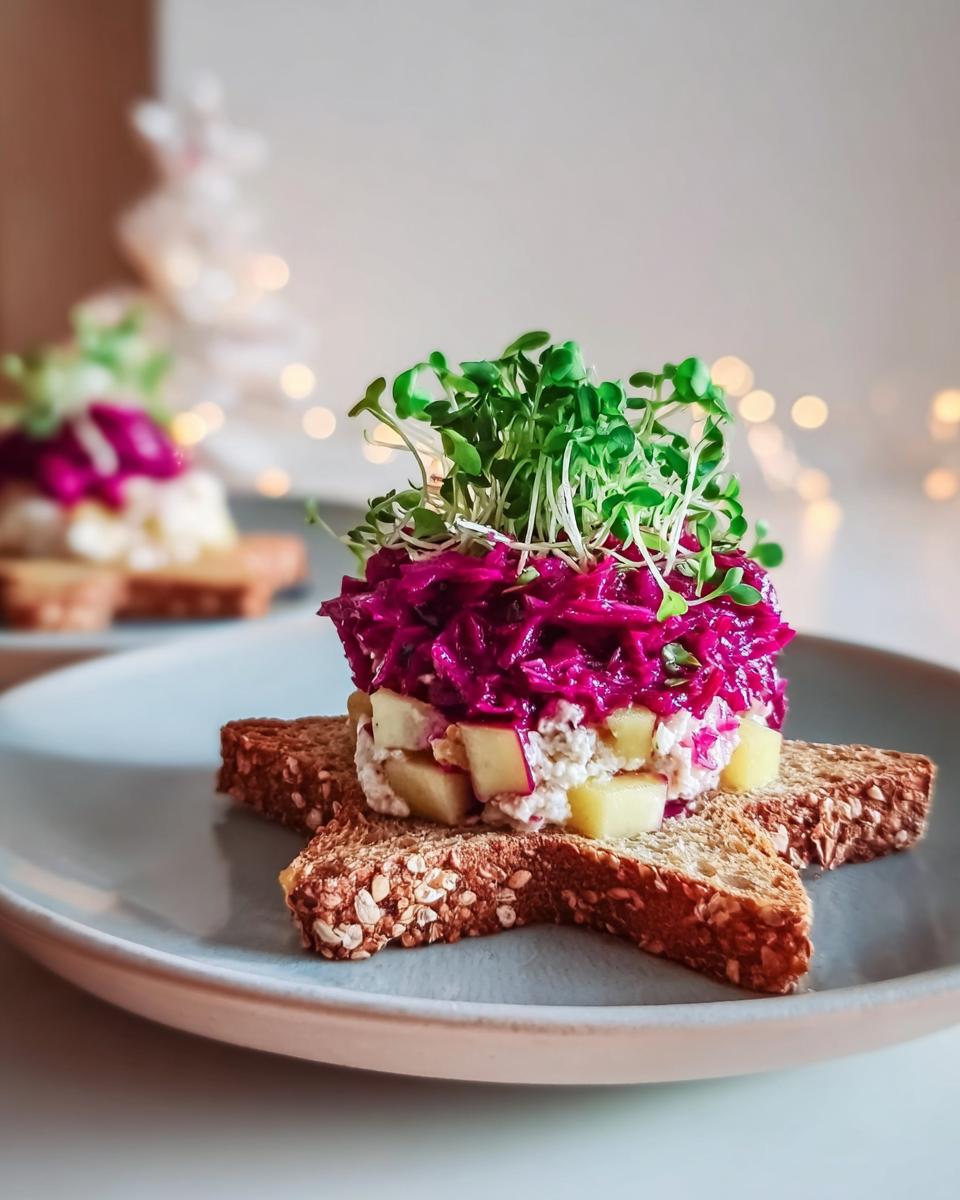 Weihnachtliches Käsetatar mit Rotkraut und Apfel - detail 1